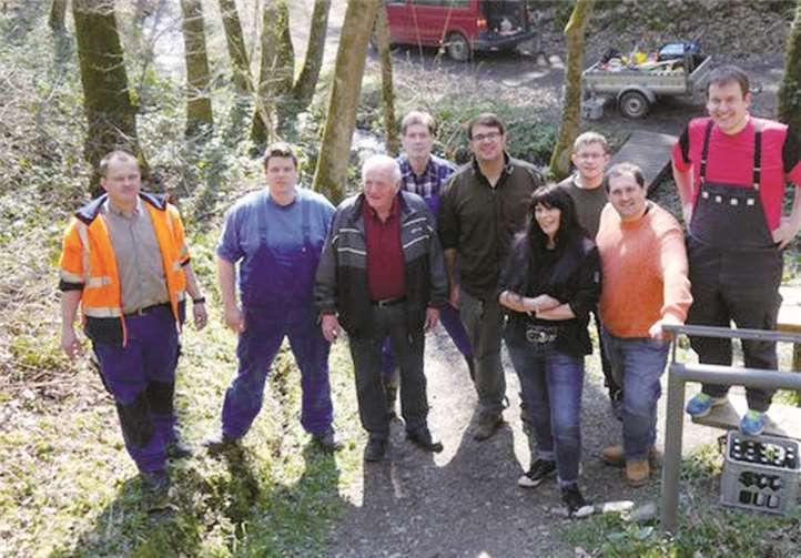 Jörg Johann, Patrick Timm, Werner Wolff, Eckhart Wintgen, Martin Gerlach, Max Johann, Christian Comes, vorne Ute Dominik und Ingo Dominik. Mathijs Langkemper