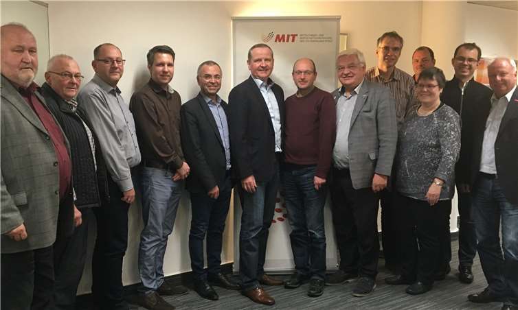 Jörg Meurer (MIT) und Rainer Dartsch (CDA) mit ihren VorstandskollegenFoto: privat