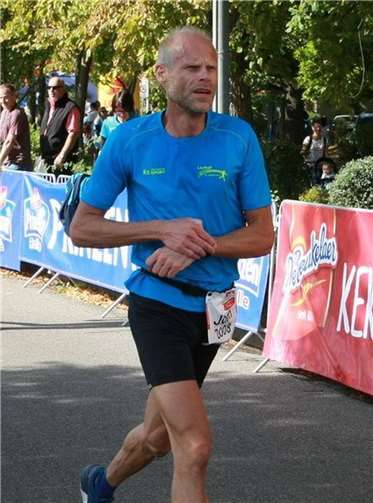 Jörn Daleki lief beim Zehn-Kilometer-Champions Run in Polch eine Zeit von 40:06 min und verfehlte nur knapp die 40 Minuten Grenze