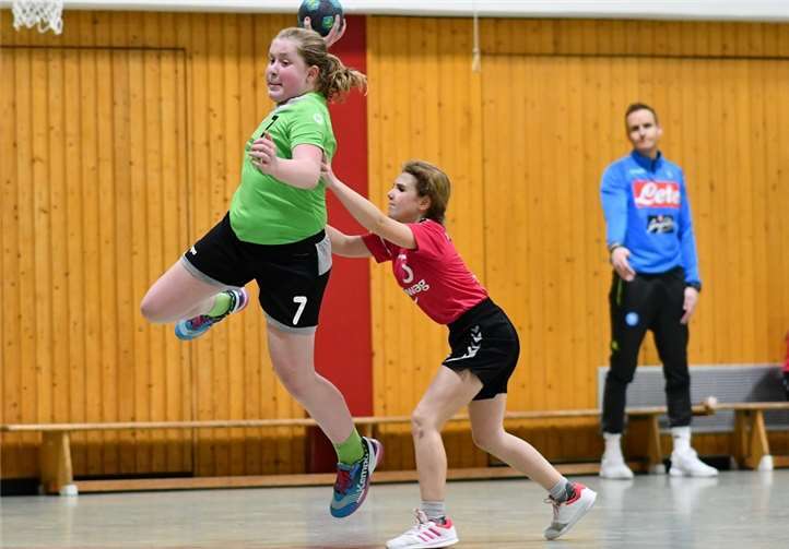 Johanna Schäfer beim Wurf.privat