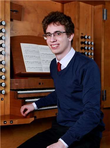 Johannes Lambrecht wird Cembalo und Orgel spielen.Fotos: privat