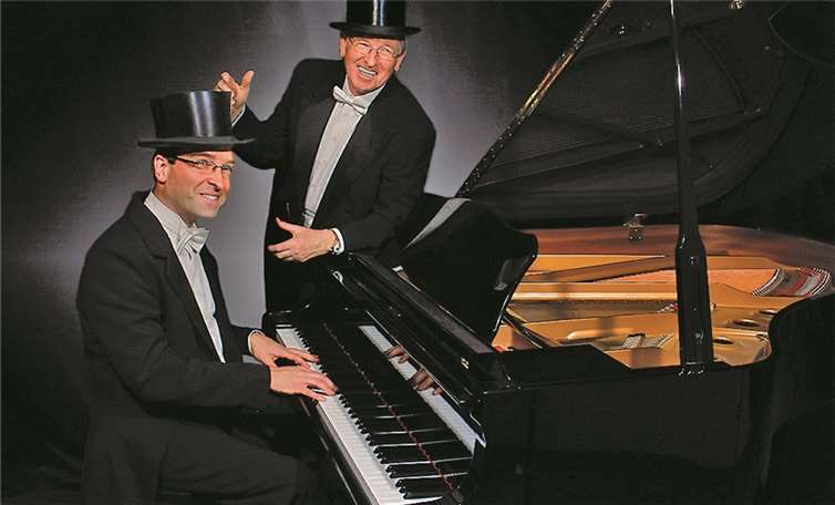 Johnnie Wegmann & Stefan Kupp: unverwechselbar,charmant-ulkig, witzig-frech, nie ätzend-zotig, immer-seriös in Frack & Zylinder.privat