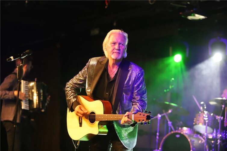 Johnny Logan & Band waren ebenfalls mit dabei.