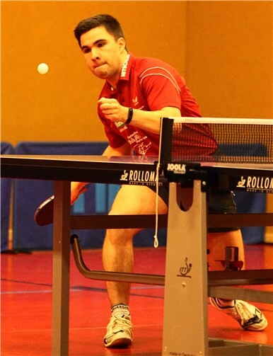 Jonny Bogolowsky gewann drei von vier Einzeln. M. Schreiber