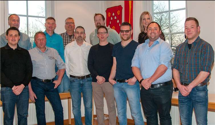 Josef Nett, Thomas Wolf, Georg Hollender, Daniel Reintges, Nina Schmidt-Müller (obere Reihe v. li.),Siegfried Trost, Christian Möseler, Robert Zawada, Daniel Latzke, Manuel Moog, Andre Klein und Phillip Beckers (untere Reihe v. li.)Foto: Peter Wirminghaus