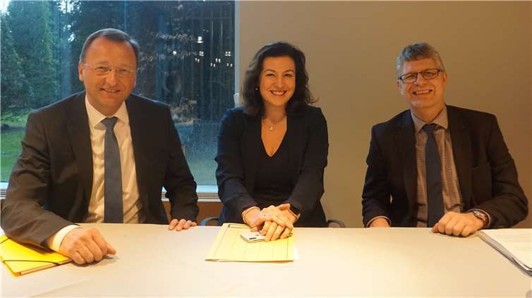 Josef Oster, Dorothee Bär und Christian Haase (v.l.).Foto: privat