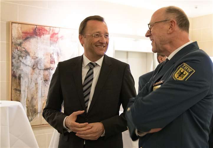 Josef Oster im Gespräch mit Christian Würker, Leiter der Regionalstelle Koblenz. Foto: privat