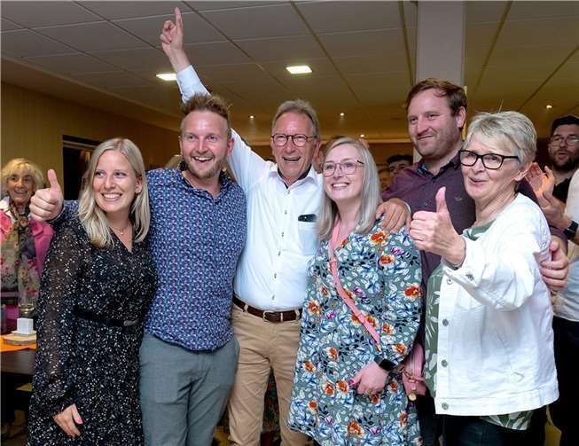 Jubel bei Erwin Rüddel. Foto: FF