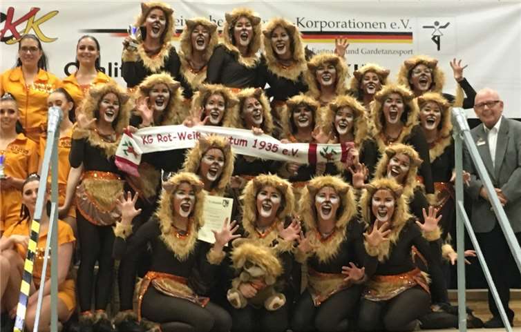 Jubel bei den Meninas: Mit ihrem ersten Platz qualifizierten sie sich für die Landesmeisterschaften. Foto: privat