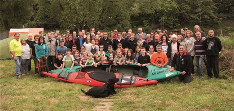 Jubiläumsfeier in Wißmar an der Lahn: Kanuten aus Unkel und Meiningen.privat