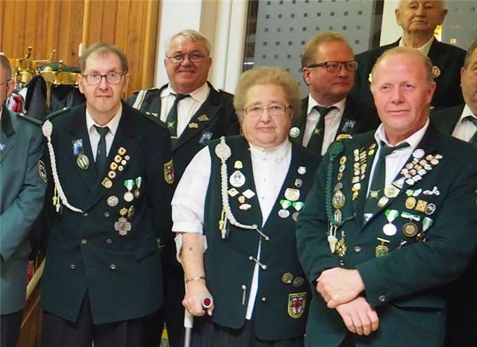 Jubilar Herbert Graf wurde für 40jährige Mitgliedschaft geehrt.