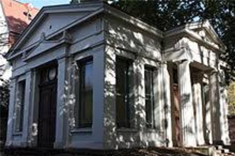 Jüdischer Friedhof Römerstraße, Leichenhalle