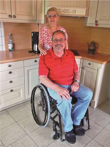 Jürgen Leis engagiert sich, als einer der Mitgründer, bereits seit 25 für die MS Gruppe Andernach. Tatkräftig unterstützt wird er dabei von seiner Ehefrau Gerlinde, mit der er bereits seit 45 Jahren verheiratet ist. UBU