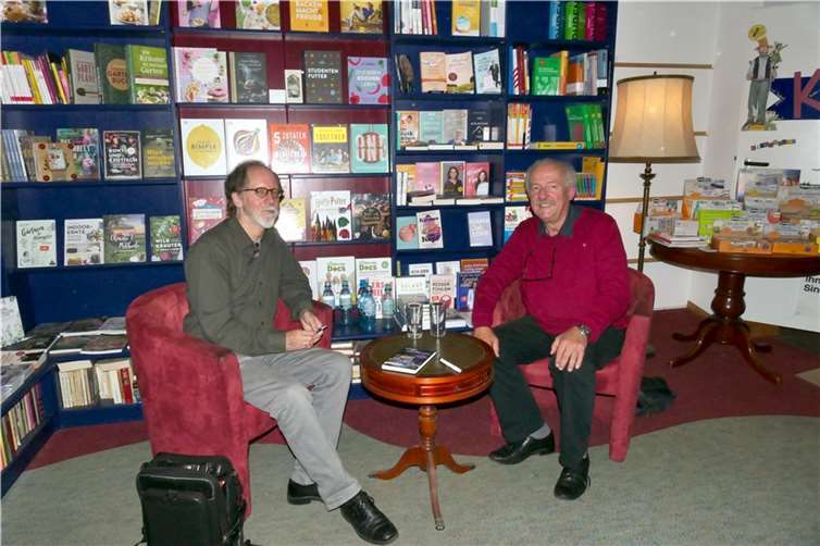 Jürgen Wasim Fremgen und Frank Bliss referierten zum Thema „Gibt es den Islam?“.  Foto: Bliss