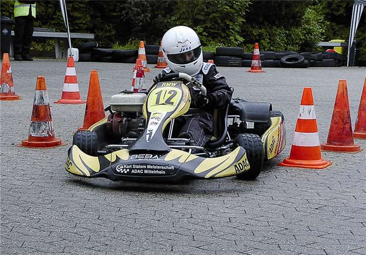 Jugend Kart Slalom. Privat