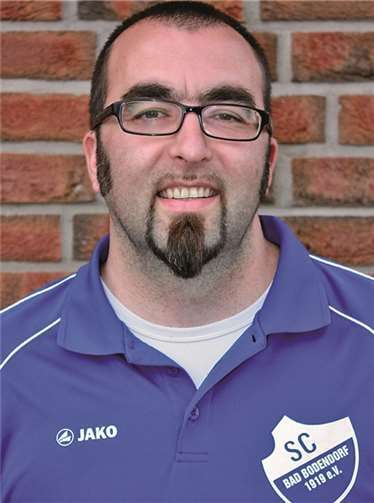 Jugendleiter Tito de Abreu.