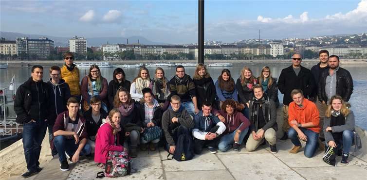 Jugendliche aus dem Landkreis Neuwied nahmen an der jugendpolitischen Bildungsfahrt nach Budapest teil.