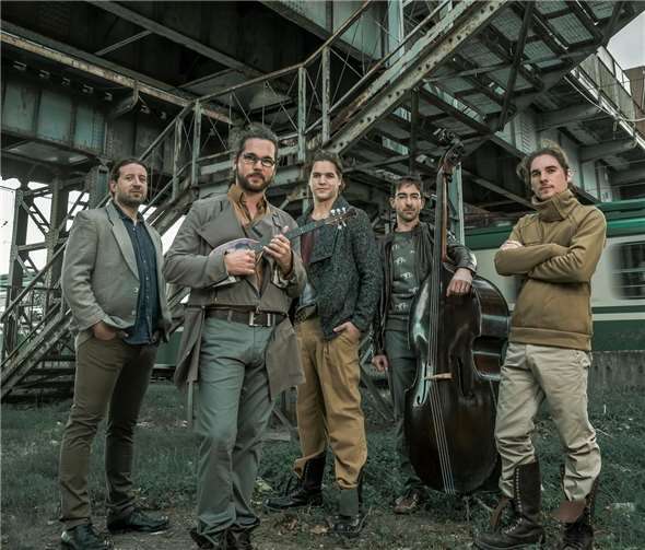 Jugendliche bis 21 Jahre erhalten Freikarten zum Konzert von Söndörgö aus Ungarn am Sonntag, 7. August, um 17 Uhr in Höhr-Grenzhausen.