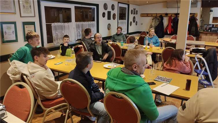 Jugendversammlung der Sebastianusschützen im Schützenhaus in Altendorf.  Foto: privat