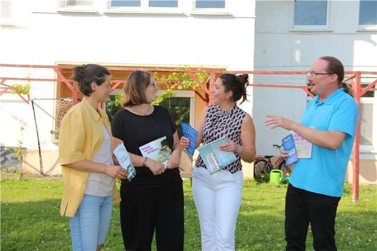 Julia Eudenbach und Patrick Simmer haben in den letzten Wochen sehr interessante und bewegende Gespräche geführt.  Foto: Frauenbegegnugsstätte Utamara