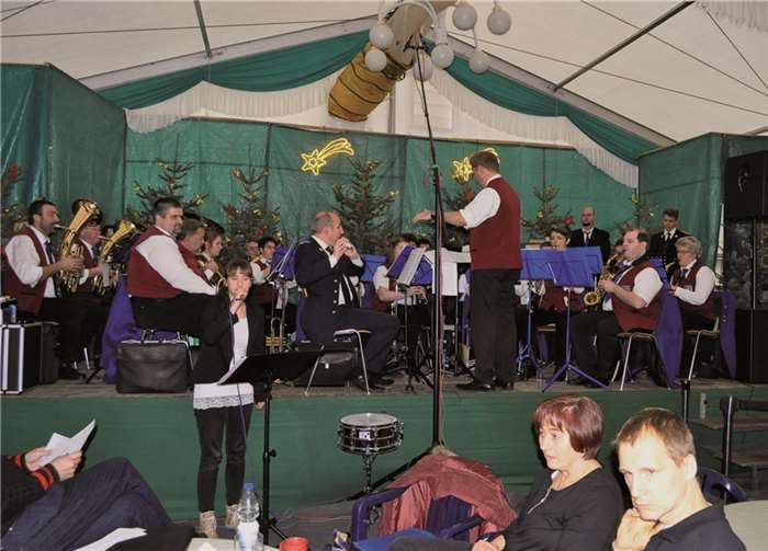 Julia Heinicke präsentierte ein Solo aus dem Musical Elisabeth. Valerius Mies