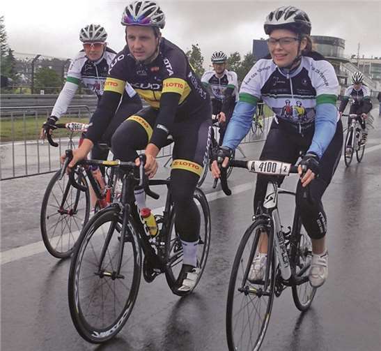 Julia Klöckner radelte wieder für krebskranke Kinder. privat