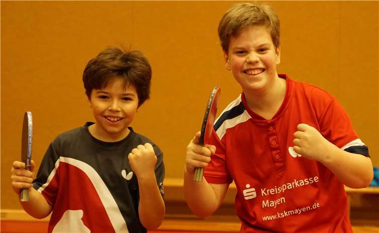 Julian Bodenbach (li.) und Nicolas Welling gewannen die Doppelkonkurrenz.M.Schreiber