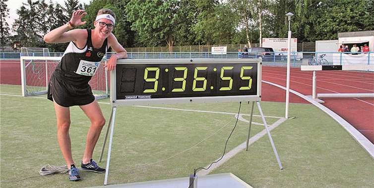 Julien Jeandrée über 3.000 m Hindernis mit Rheinlandtitel, Kreisrekord und Qualifikation zur U23 DM. privat
