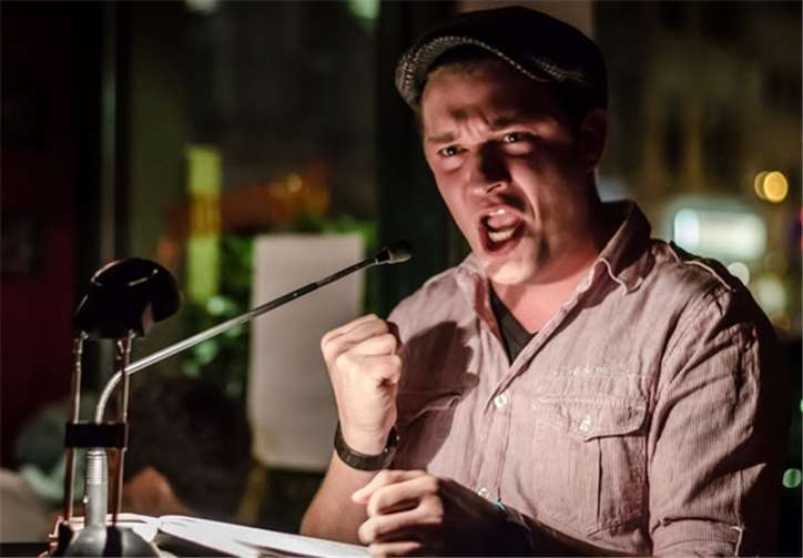 Julius Esser wird als Moderator dabei sein.