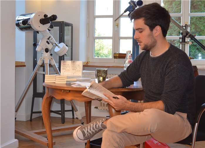 Jung-Autor Marcus S. Theis las aus seinem Debütroman. Privat