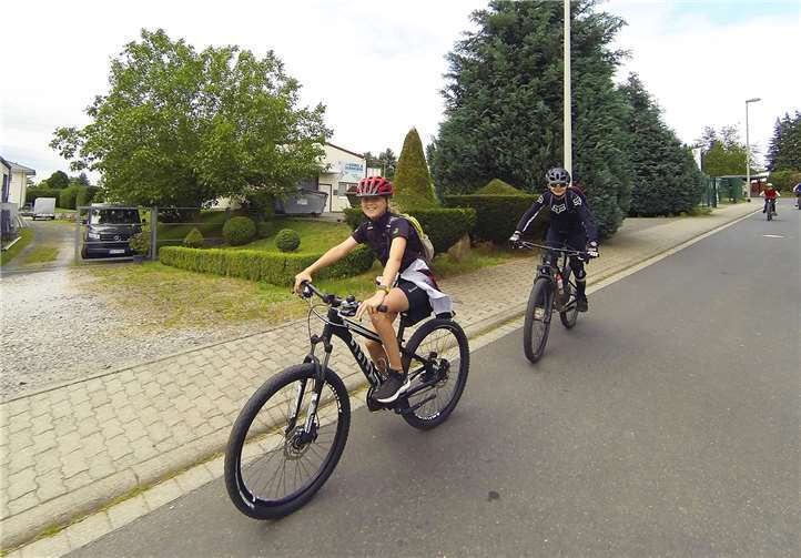 Jung und Alt waren mit viel Motivation dabei. Foto: Thilo Becker