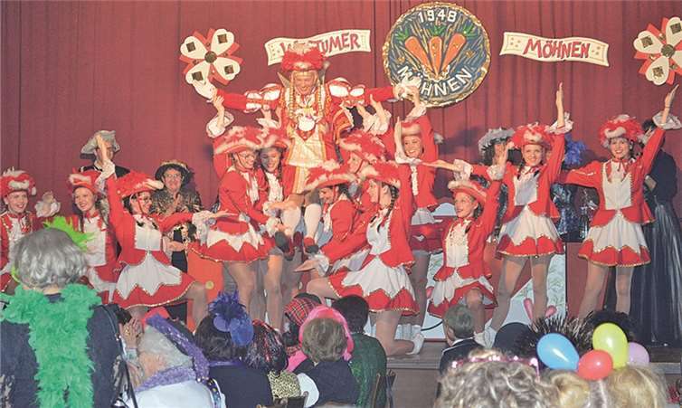 Jungfrau Marcella tanzte mit den Meninas.