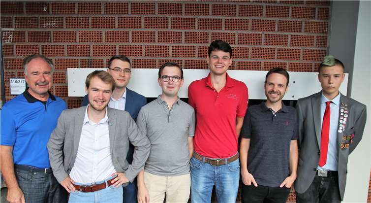 Jungpolitiker verschiedener Parteien waren gekommen, um mit den Schülern zu diskutieren. Goethe-Gymnasium Bad Ems