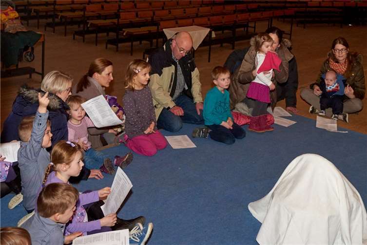 „Jupp“ erzählte den Kindern vom Frühling.privat