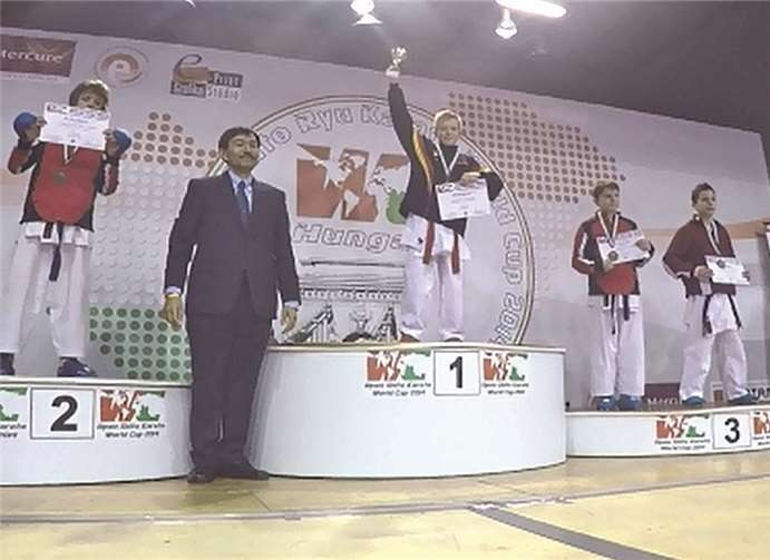 Justin Müller bei der Siegerehrung. privat