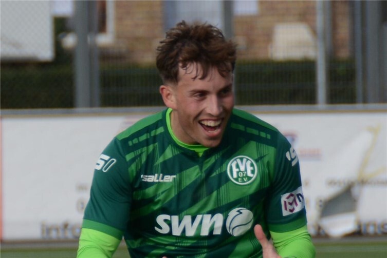 Justin Wilma hatte gegen Eisbachtal gleich doppelten Grund zur Freude.