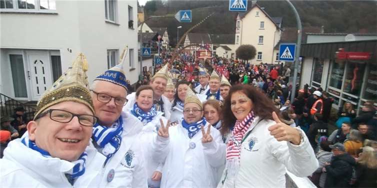 KG Brave Jonge e. V. aus Waldbreitbach: Elferratswagen Rosenmontag 2020