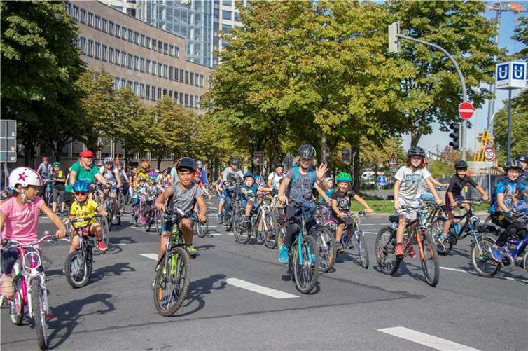KIDICAL MASS, Nur eine Fahrradstadt ist eine kinderfreundliche Stadt! Quelle: Sebastian Peter