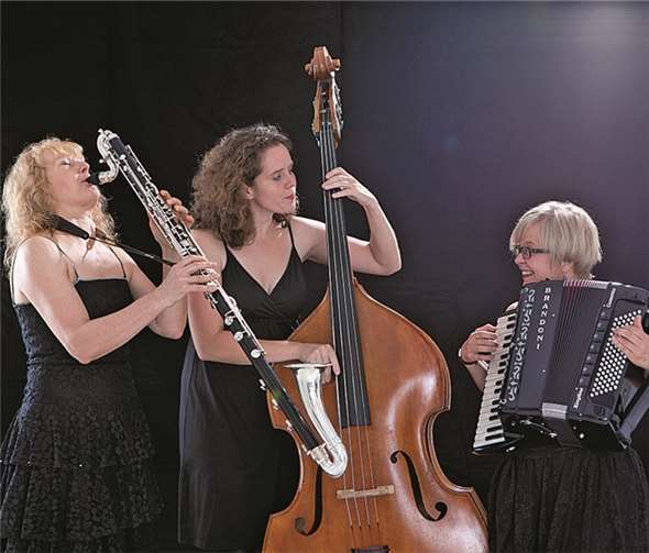 KLEZMERS TECHTER gastiert am 24. August in Niederzissen.privat