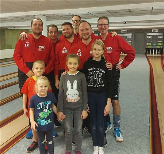 KSV Stromberg 1 mit KSV-Kegelnachwuchs. Foto: Kegelsportverein Stromberg e. V.