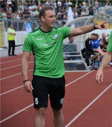 Kaderplaner Aleksandar Naric verpasst dem FV Engers derzeit eine Verjüngungskur.