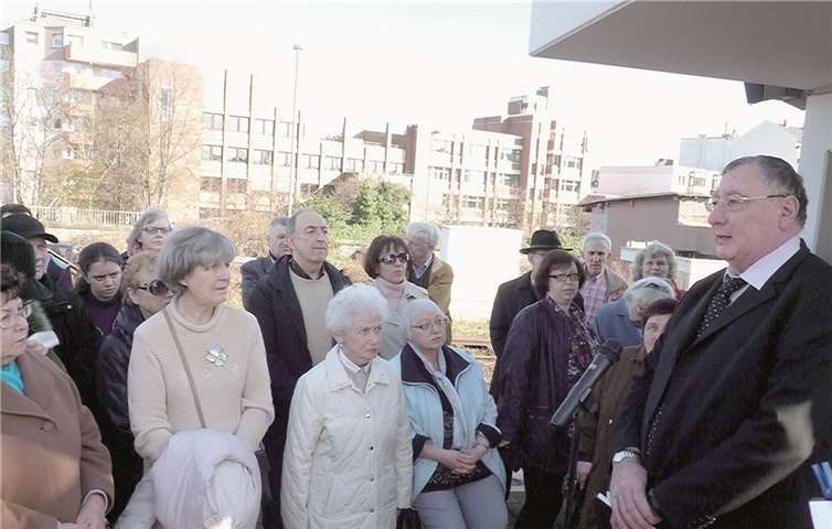 Kantor Joseph Pasternak mahnte die Zuhörer, die Augen auch in Zukunft nicht vor dem Leid anderer zu verschließen. BSB