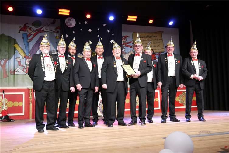 Kanzler ernennt Dirk Krohmann zum neuen Studiosus.