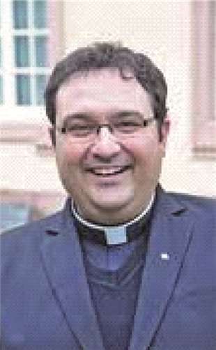 Kaplan Patrik Krutten verlässt die die Pfarreiengemeinschaft Mayen. privat