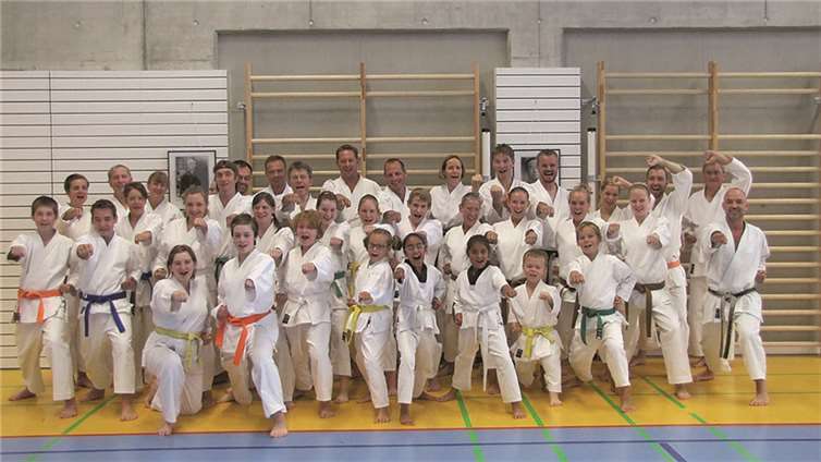 Karate hält rundherum fit, das wissen die Mitglieder des JKA Karate Bruchhausen-St. Katharinen e.V. privat