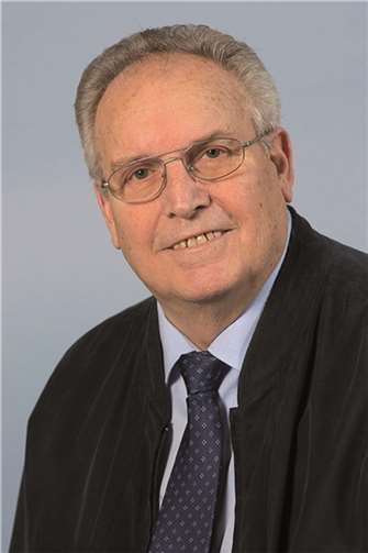 Karl-Ludwig Ehrlich wurde zum Ehrensenator ernannt.privat