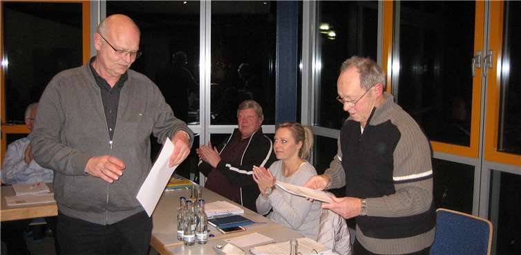 Karlfried Baulig, Josef Bartz - im Hintergrund Hans-Peter Braun und Astrid Israel.