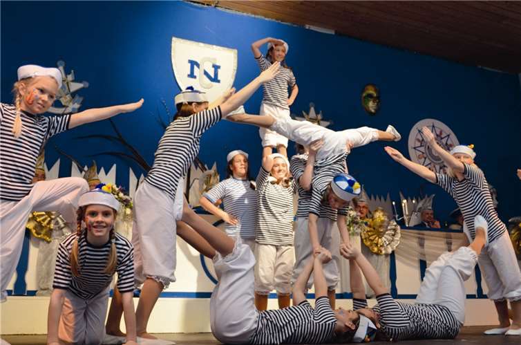 Karneval auf hoher See nannte die NC Garde ihren wunderschönen Showtanz.