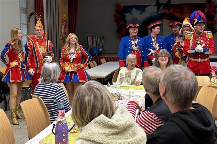 Karneval trifft Tradition: Prinz Frank II. begeistert