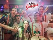 Karnevalsfoto von der letzten Session 2020: Die Band "Jedöns"  an diesem Abend s...